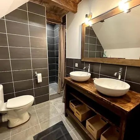 Du Pays-de-salers, Cantal, Classe 1* Semesterbostad *