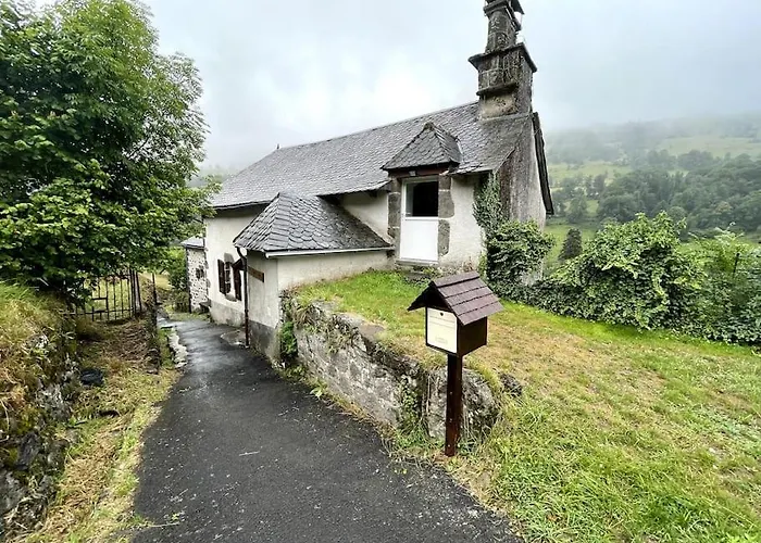 Du Pays-de-salers, Cantal, Classe 1* Prázdninový dům